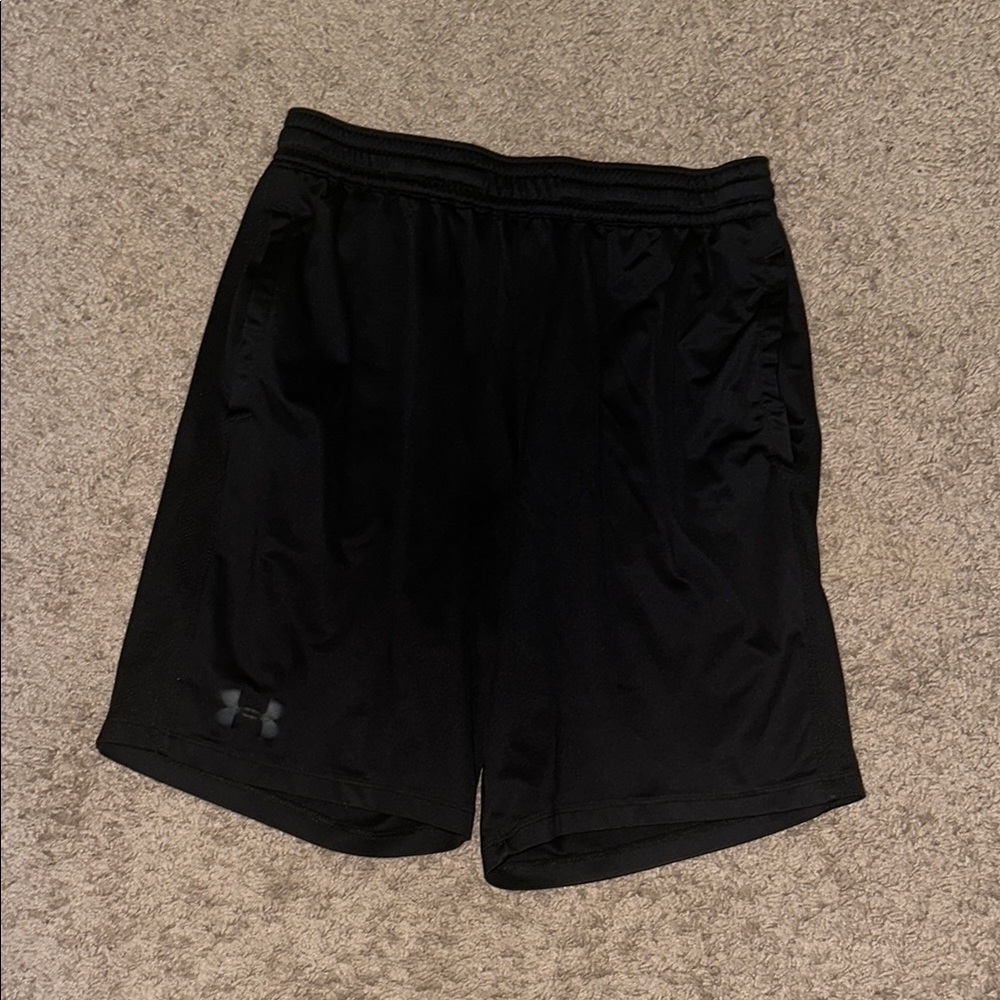 Under Armour Black Athletic Shorts Lightweight Moisture-Wicking